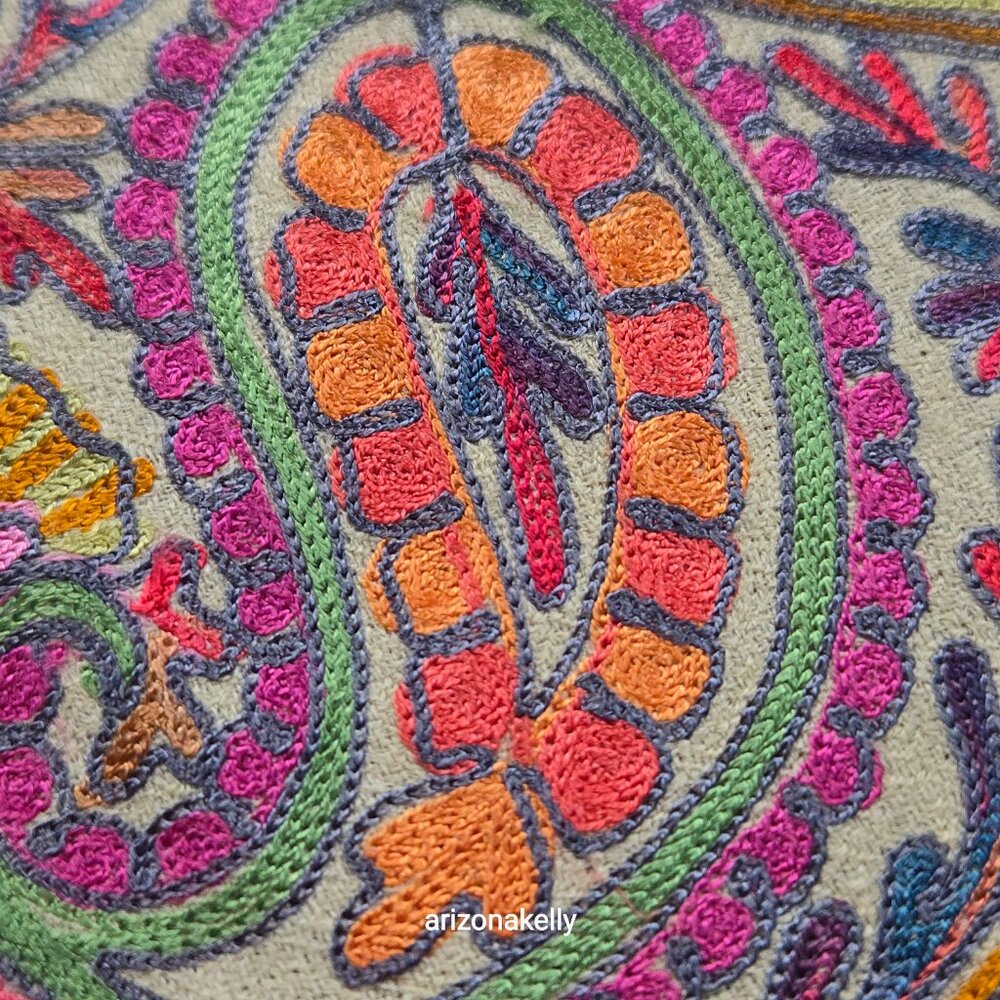 NWOT Cashmere Scarf Wrap Stole Chain Stitch Embroidery Colorful - Picture 10 of 17